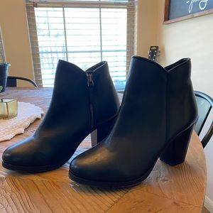 Women’s Black Booties